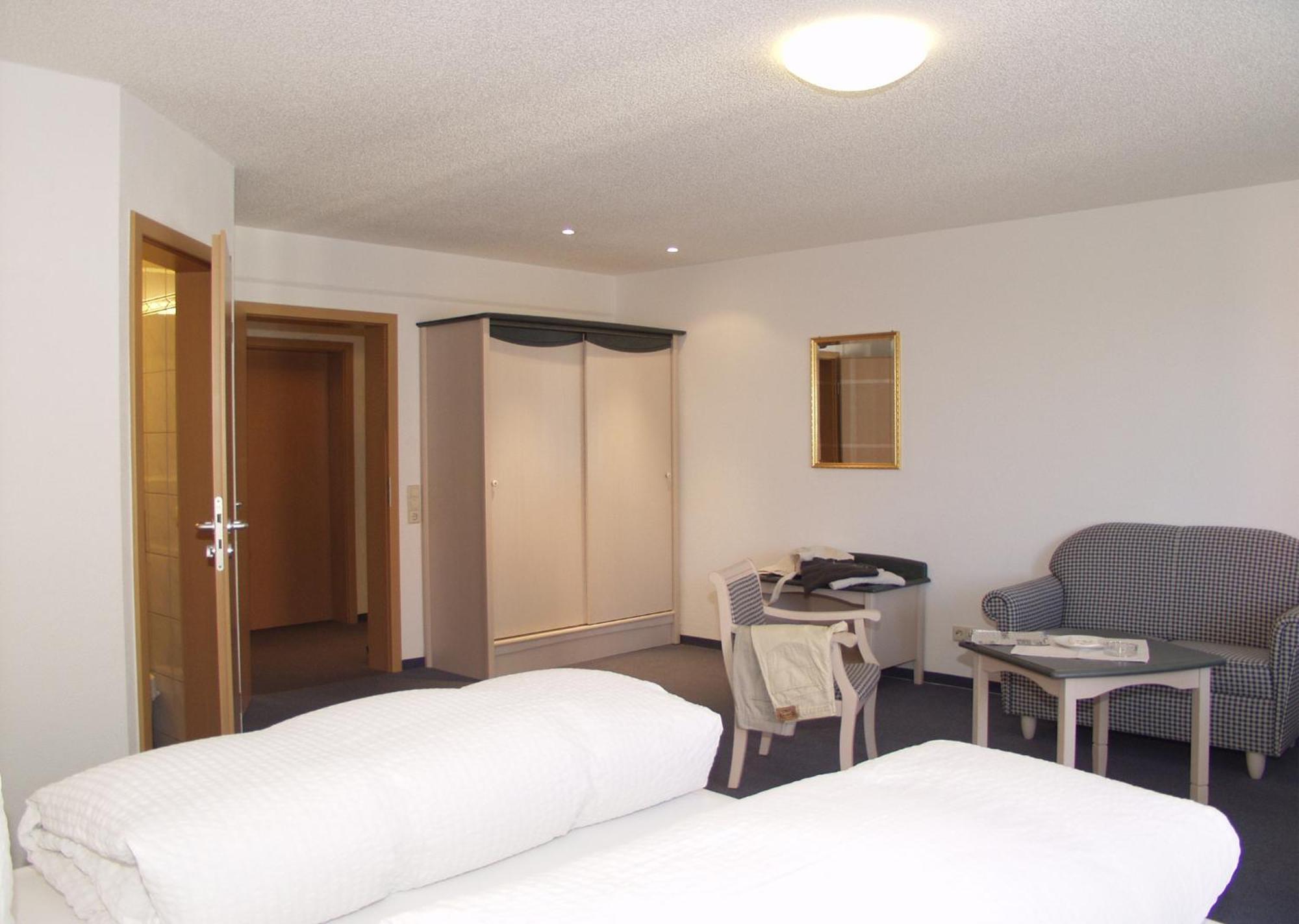 Hotel Roessle Furstenberg  外观 照片