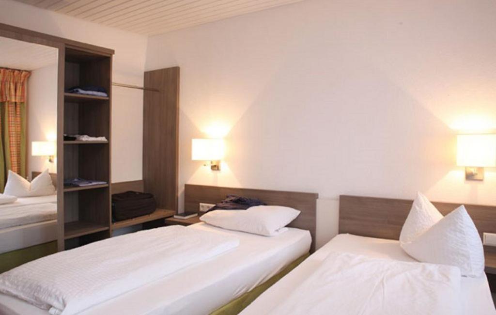Hotel Roessle Furstenberg  外观 照片