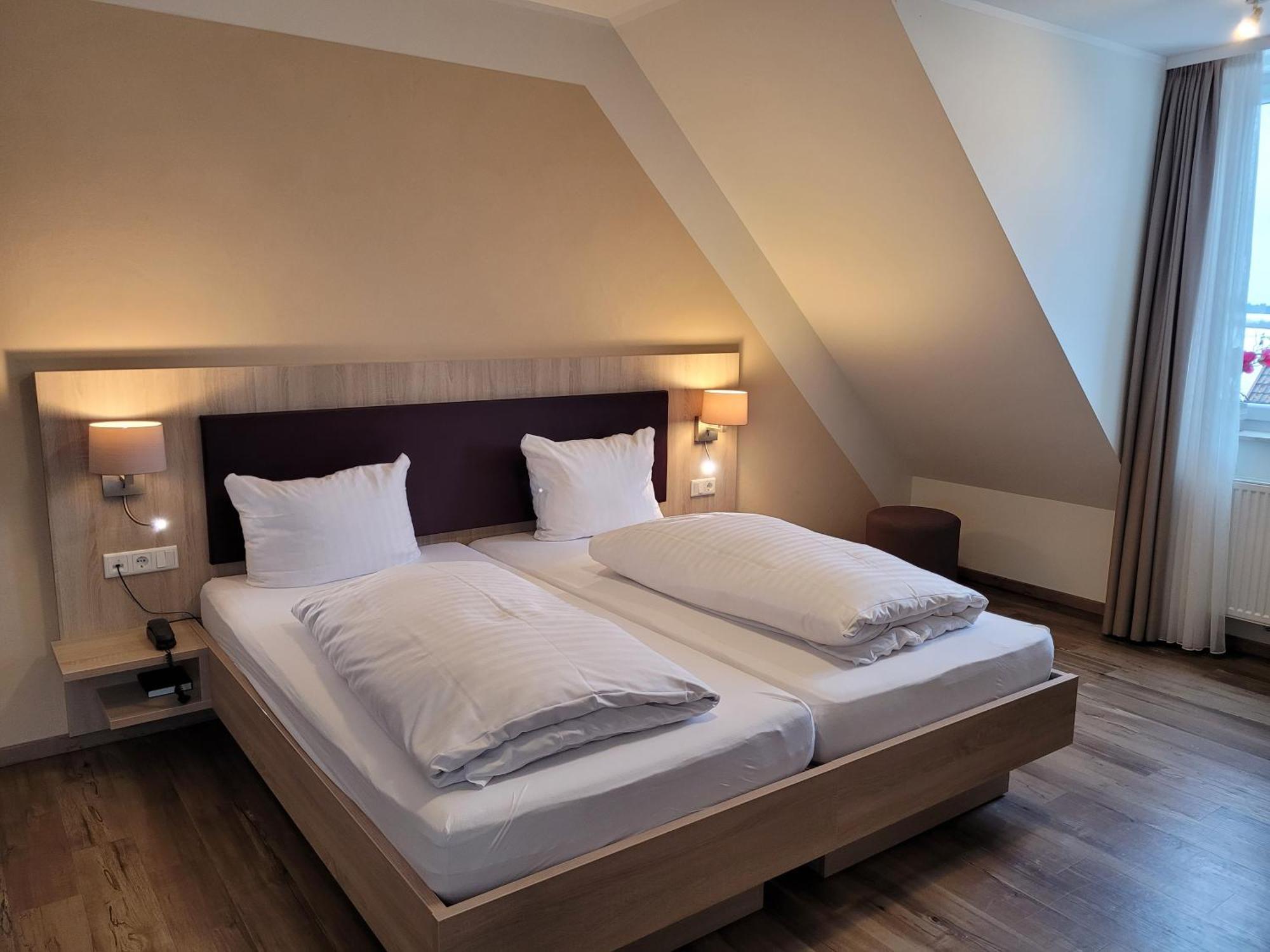 Hotel Roessle Furstenberg  外观 照片